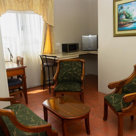Grand Hotel Americano Machala Exterior photo